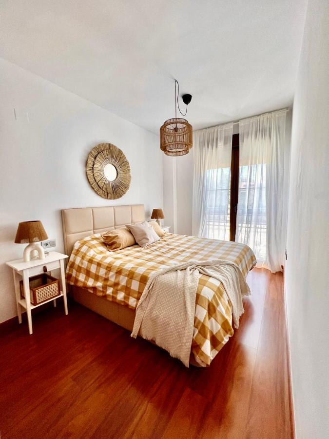 Homely Malaga Av Rosaleda Centro Historico Экстерьер фото