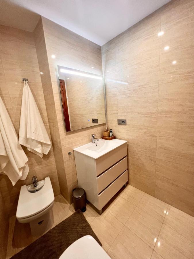 Homely Malaga Av Rosaleda Centro Historico Экстерьер фото